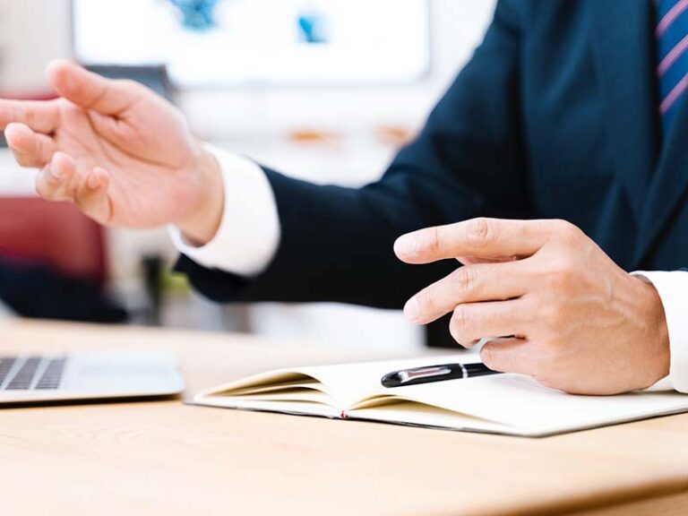 司法書士の手元